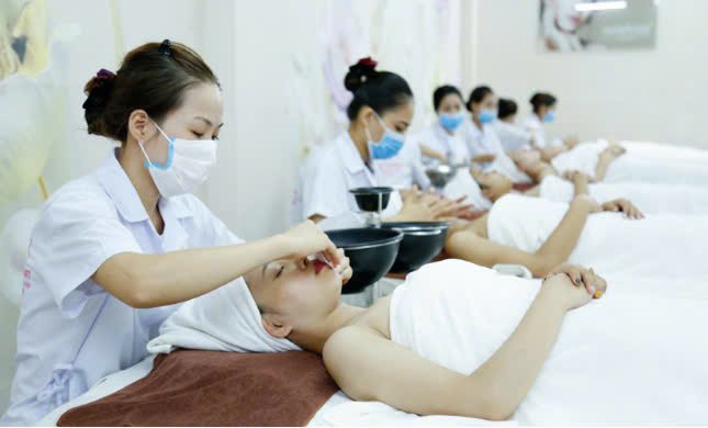Thực hành lâm sàng kèm cặp